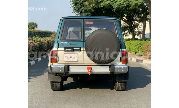 Buy Import Nissan Patrol Blue Car in Import - Dubai in Arusha Buy Import Nissan Patrol Blue Car in Import - Dubai in Arusha