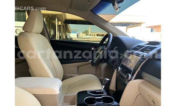 Buy Import Toyota Camry White Car in Import - Dubai in Arusha Buy Import Toyota Camry White Car in Import - Dubai in Arusha