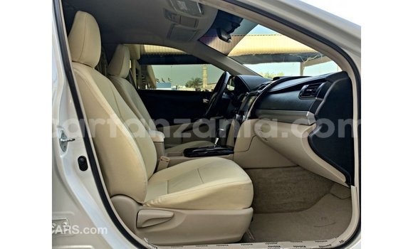 Buy Import Toyota Camry White Car in Import - Dubai in Arusha Buy Import Toyota Camry White Car in Import - Dubai in Arusha