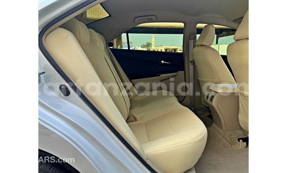 Buy Import Toyota Camry White Car in Import - Dubai in Arusha Buy Import Toyota Camry White Car in Import - Dubai in Arusha