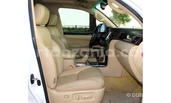 Buy Import Lexus LX White Car in Import - Dubai in Arusha Buy Import Lexus LX White Car in Import - Dubai in Arusha