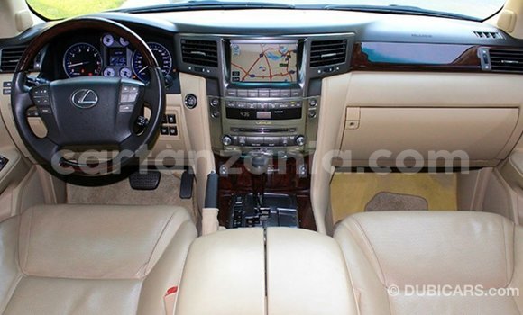 Buy Import Lexus LX White Car in Import - Dubai in Arusha Buy Import Lexus LX White Car in Import - Dubai in Arusha