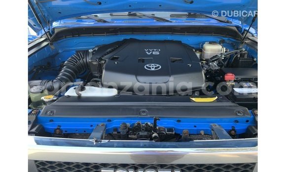 Nunua Imported Toyota FJ Cruiser Bluu Gari ndani ya Import - Dubai nchini Arusha Nunua Imported Toyota FJ Cruiser Bluu Gari ndani ya Import - Dubai nchini Arusha
