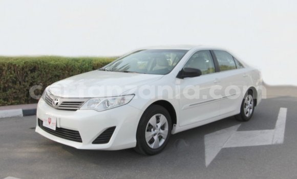 Buy Import Toyota Camry White Car in Import - Dubai in Arusha Buy Import Toyota Camry White Car in Import - Dubai in Arusha