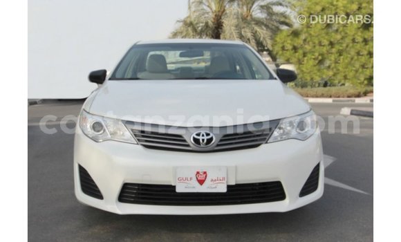 Buy Import Toyota Camry White Car in Import - Dubai in Arusha Buy Import Toyota Camry White Car in Import - Dubai in Arusha