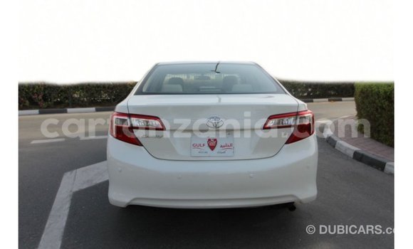 Buy Import Toyota Camry White Car in Import - Dubai in Arusha Buy Import Toyota Camry White Car in Import - Dubai in Arusha