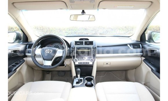 Buy Import Toyota Camry White Car in Import - Dubai in Arusha Buy Import Toyota Camry White Car in Import - Dubai in Arusha
