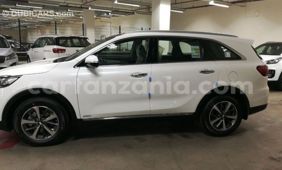 Buy Import Kia Sorento White Car in Import - Dubai in Arusha Buy Import Kia Sorento White Car in Import - Dubai in Arusha
