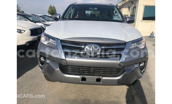 Buy Import Toyota Fortuner Other Car in Import - Dubai in Arusha Buy Import Toyota Fortuner Other Car in Import - Dubai in Arusha