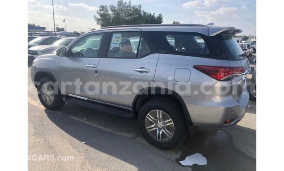 Buy Import Toyota Fortuner Other Car in Import - Dubai in Arusha Buy Import Toyota Fortuner Other Car in Import - Dubai in Arusha