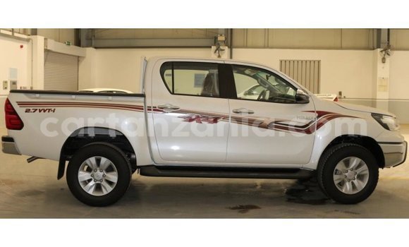 Buy Import Toyota Hilux White Car in Import - Dubai in Arusha Buy Import Toyota Hilux White Car in Import - Dubai in Arusha