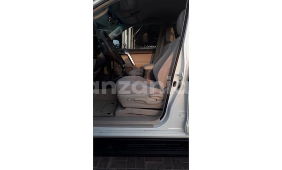 Buy Import Toyota Prado White Car in Import - Dubai in Arusha Buy Import Toyota Prado White Car in Import - Dubai in Arusha
