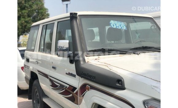 Buy Import Toyota Land Cruiser Other Car in Import - Dubai in Arusha Buy Import Toyota Land Cruiser Other Car in Import - Dubai in Arusha