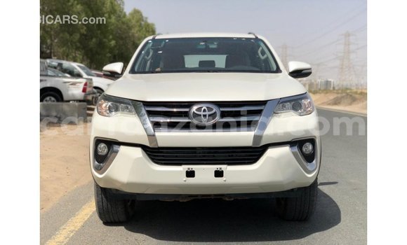 Buy Import Toyota Fortuner White Car in Import - Dubai in Arusha Buy Import Toyota Fortuner White Car in Import - Dubai in Arusha