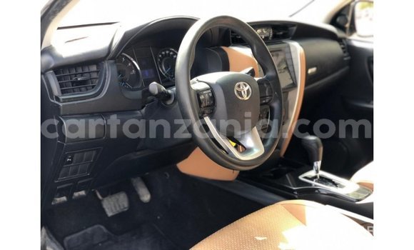 Buy Import Toyota Fortuner White Car in Import - Dubai in Arusha Buy Import Toyota Fortuner White Car in Import - Dubai in Arusha