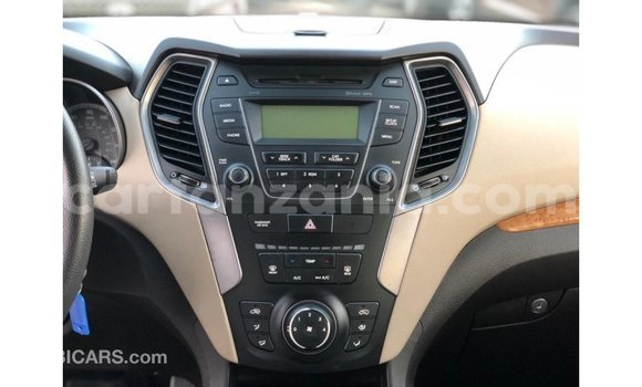 Buy Import Hyundai Santa Fe Red Car in Import - Dubai in Arusha Buy Import Hyundai Santa Fe Red Car in Import - Dubai in Arusha