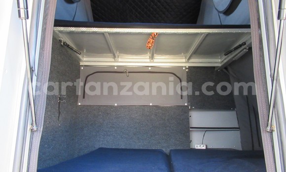 Nunua Ilio tumika Toyota Land Cruiser Nyingine Gari ndani ya Dar es Salaam nchini Dar es Salaam Nunua Ilio tumika Toyota Land Cruiser Nyingine Gari ndani ya Dar es Salaam nchini Dar es Salaam