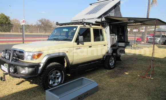 Nunua Ilio tumika Toyota Land Cruiser Nyingine Gari ndani ya Dar es Salaam nchini Dar es Salaam Nunua Ilio tumika Toyota Land Cruiser Nyingine Gari ndani ya Dar es Salaam nchini Dar es Salaam