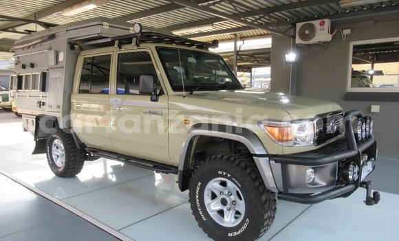 Nunua Ilio tumika Toyota Land Cruiser Nyingine Gari ndani ya Dar es Salaam nchini Dar es Salaam Nunua Ilio tumika Toyota Land Cruiser Nyingine Gari ndani ya Dar es Salaam nchini Dar es Salaam