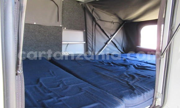 Nunua Ilio tumika Toyota Land Cruiser Nyingine Gari ndani ya Dar es Salaam nchini Dar es Salaam Nunua Ilio tumika Toyota Land Cruiser Nyingine Gari ndani ya Dar es Salaam nchini Dar es Salaam