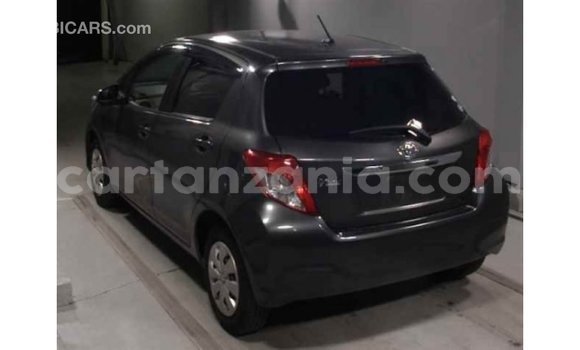 Nunua Imported Toyota Vitz Nyingine Gari ndani ya Import - Dubai nchini Arusha Nunua Imported Toyota Vitz Nyingine Gari ndani ya Import - Dubai nchini Arusha