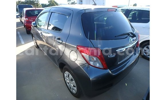 Nunua Imported Toyota Vitz Nyingine Gari ndani ya Import - Dubai nchini Arusha Nunua Imported Toyota Vitz Nyingine Gari ndani ya Import - Dubai nchini Arusha