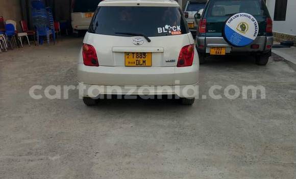 Nunua Ilio tumika Toyota IST Nyeupe Gari ndani ya Dar es Salaam nchini Dar es Salaam Nunua Ilio tumika Toyota IST Nyeupe Gari ndani ya Dar es Salaam nchini Dar es Salaam