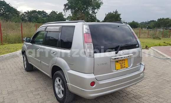 Nunua Ilio tumika Nissan XโTrail Fedha Gari ndani ya Dar es Salaam nchini Dar es Salaam Nunua Ilio tumika Nissan XโTrail Fedha Gari ndani ya Dar es Salaam nchini Dar es Salaam