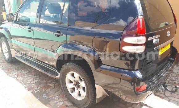 Nunua Ilio tumika Toyota Land Cruiser Prado Nyeusi Gari ndani ya Dar es Salaam nchini Dar es Salaam Nunua Ilio tumika Toyota Land Cruiser Prado Nyeusi Gari ndani ya Dar es Salaam nchini Dar es Salaam