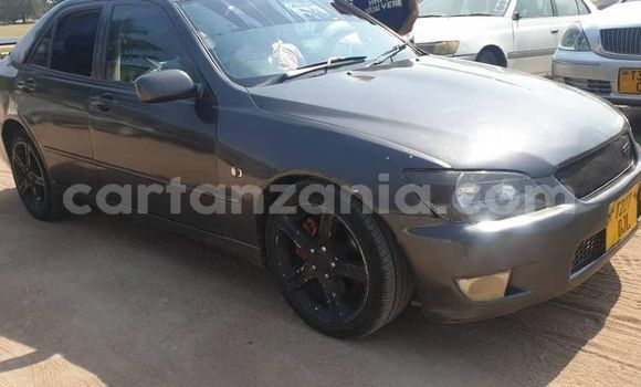 Buy Used Toyota Altezza Black Car in Dar es Salaam in Dar es Salaam