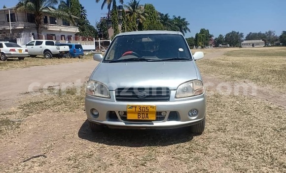 Buy Used Suzuki Swift Silver Car in Dar es Salaam in Dar es Salaam
