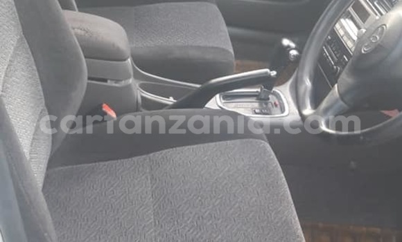 Nunua Ilio tumika Toyota Caldina Nyeupe Gari ndani ya Dar es Salaam nchini Dar es Salaam Nunua Ilio tumika Toyota Caldina Nyeupe Gari ndani ya Dar es Salaam nchini Dar es Salaam
