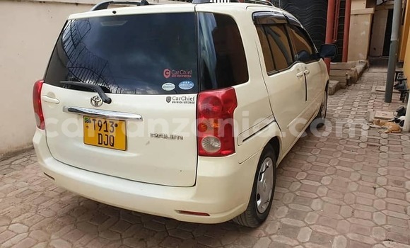 Buy Used Toyota Raum White Car in Dar es Salaam in Dar es Salaam Buy Used Toyota Raum White Car in Dar es Salaam in Dar es Salaam