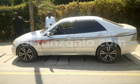 Nunua Ilio tumika Toyota Altezza Fedha Gari ndani ya Dar es Salaam nchini Dar es Salaam Nunua Ilio tumika Toyota Altezza Fedha Gari ndani ya Dar es Salaam nchini Dar es Salaam