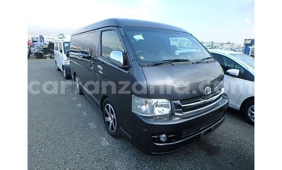 Buy Import Toyota Hiace Other Car in Import - Dubai in Arusha Buy Import Toyota Hiace Other Car in Import - Dubai in Arusha