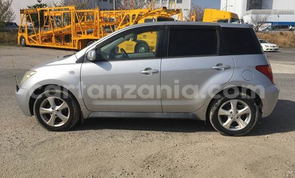 Buy Used Toyota IST Silver Car in Dar es Salaam in Dar es Salaam Buy Used Toyota IST Silver Car in Dar es Salaam in Dar es Salaam