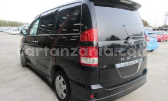 Buy Import Toyota Noah Black Car in Handeni in Tanga Buy Import Toyota Noah Black Car in Handeni in Tanga