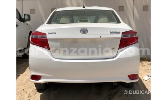 Nunua Imported Toyota Yaris Nyeupe Gari ndani ya Import - Dubai nchini Arusha Nunua Imported Toyota Yaris Nyeupe Gari ndani ya Import - Dubai nchini Arusha