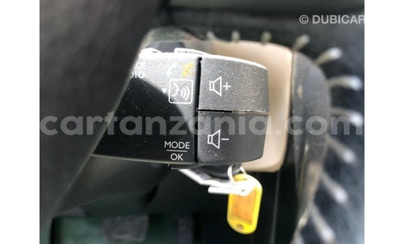 Nunua Imported Renault Duster Bluu Gari ndani ya Import - Dubai nchini Arusha Nunua Imported Renault Duster Bluu Gari ndani ya Import - Dubai nchini Arusha