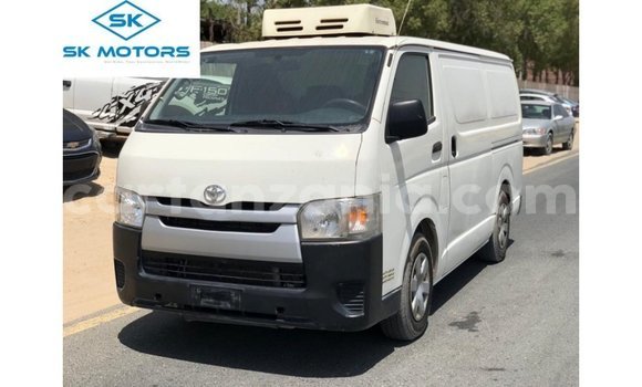 Buy Import Toyota Hiace White Car in Import - Dubai in Arusha