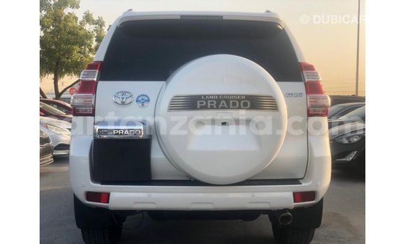 Nunua Imported Toyota Prado Nyeupe Gari ndani ya Import - Dubai nchini Arusha Nunua Imported Toyota Prado Nyeupe Gari ndani ya Import - Dubai nchini Arusha