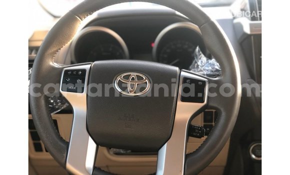 Nunua Imported Toyota Prado Nyeupe Gari ndani ya Import - Dubai nchini Arusha Nunua Imported Toyota Prado Nyeupe Gari ndani ya Import - Dubai nchini Arusha