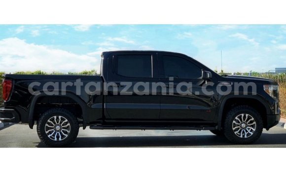 Buy Import GMC Sierra Black Car in Import - Dubai in Arusha Buy Import GMC Sierra Black Car in Import - Dubai in Arusha