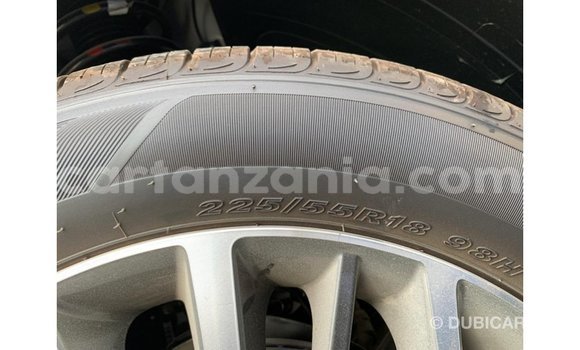 Buy Import Hyundai Tucson White Car in Import - Dubai in Arusha Buy Import Hyundai Tucson White Car in Import - Dubai in Arusha