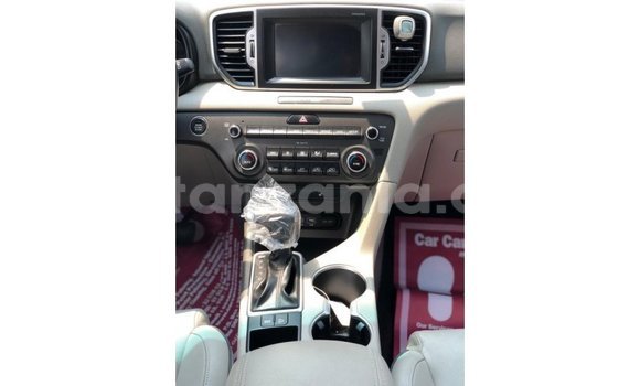 Nunua Imported Kia Sportage Nyingine Gari ndani ya Import - Dubai nchini Arusha Nunua Imported Kia Sportage Nyingine Gari ndani ya Import - Dubai nchini Arusha