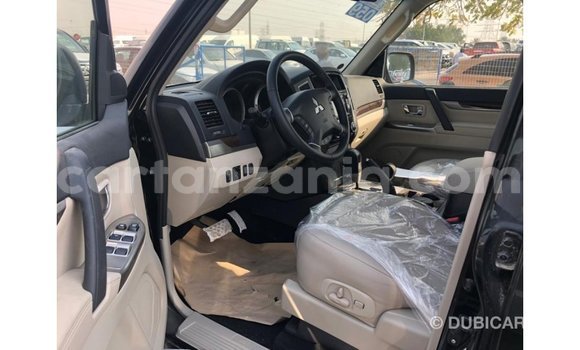 Buy Import Mitsubishi Pajero Black Car in Import - Dubai in Arusha Buy Import Mitsubishi Pajero Black Car in Import - Dubai in Arusha