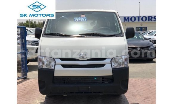 Buy Import Toyota Hiace White Car in Import - Dubai in Arusha
