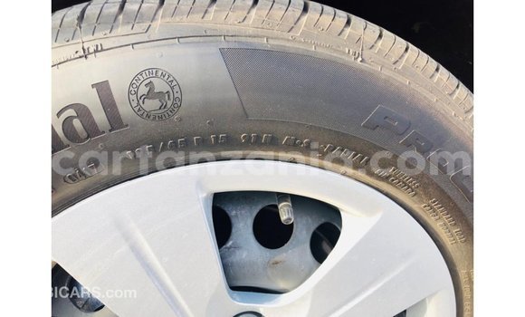 Nunua Imported Chevrolet Cruze Nyekundu Gari ndani ya Import - Dubai nchini Arusha Nunua Imported Chevrolet Cruze Nyekundu Gari ndani ya Import - Dubai nchini Arusha