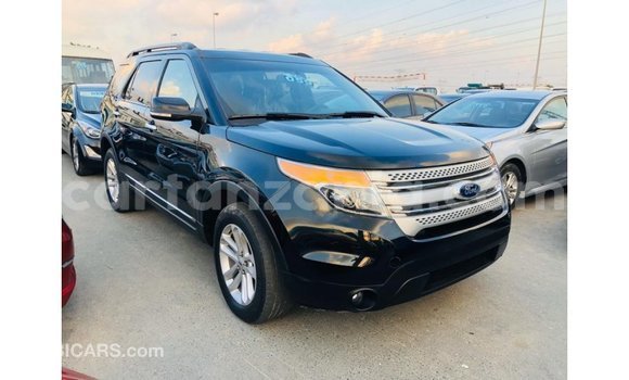 Buy Import Ford Explorer Blue Car in Import - Dubai in Arusha Buy Import Ford Explorer Blue Car in Import - Dubai in Arusha