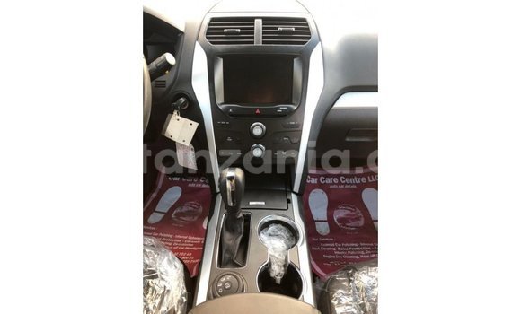 Buy Import Ford Explorer Blue Car in Import - Dubai in Arusha Buy Import Ford Explorer Blue Car in Import - Dubai in Arusha